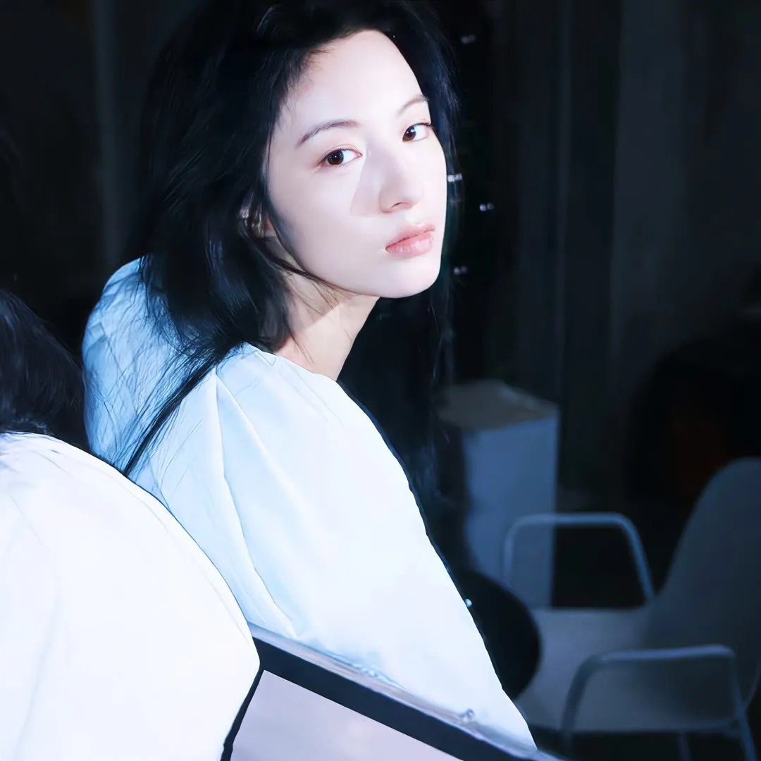 阿黛服装